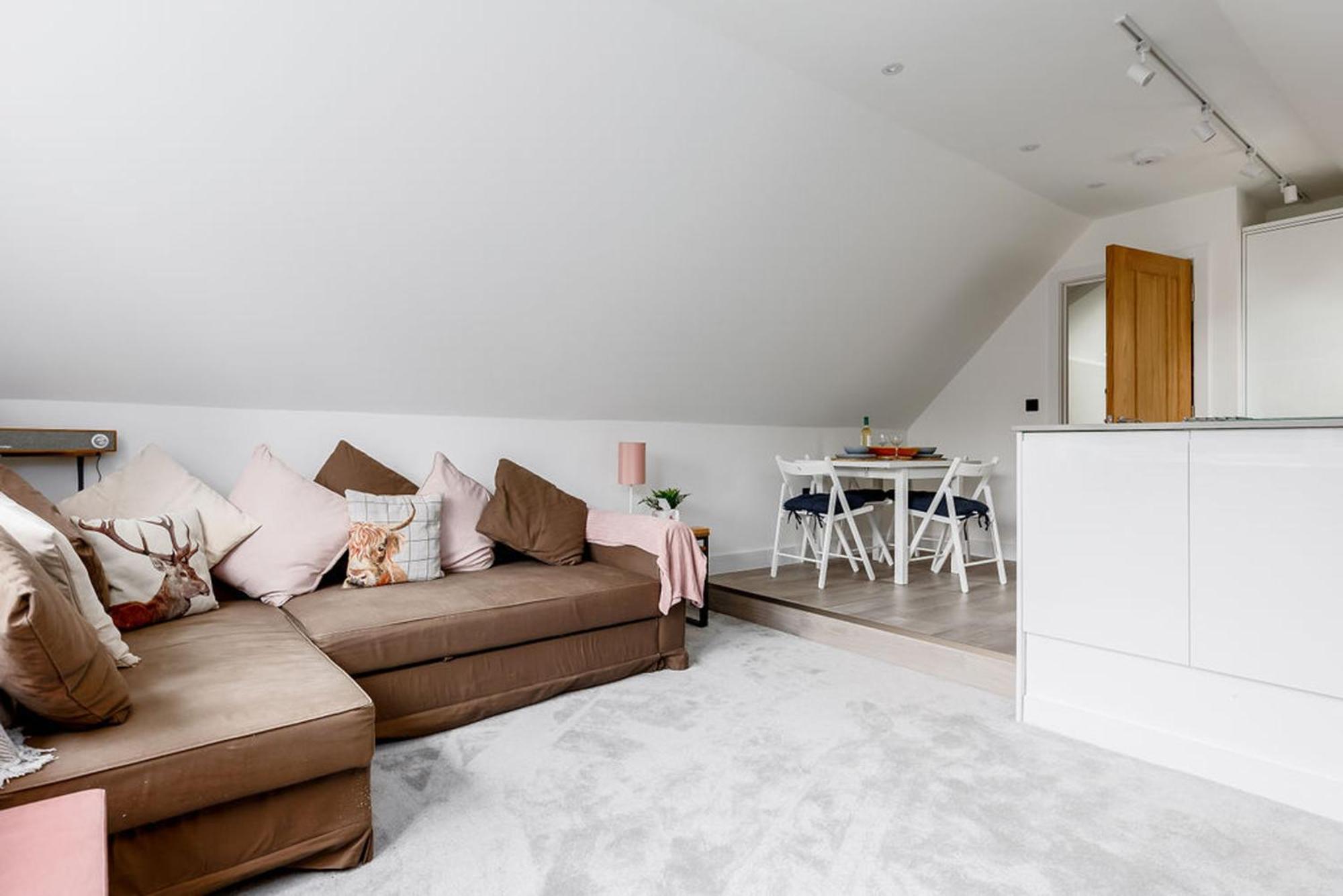 The Hideout Villa Bournemouth Bagian luar foto